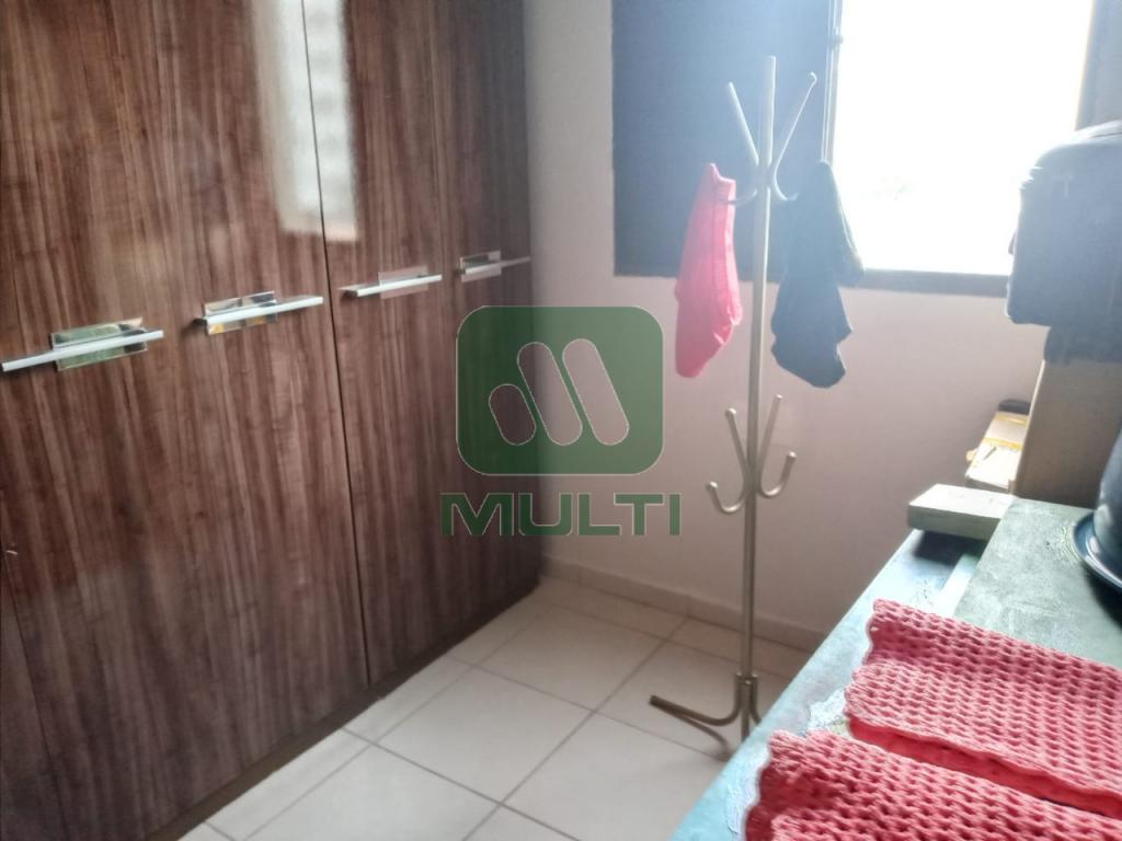 Apartamento à venda com 3 quartos, 84m² - Foto 10