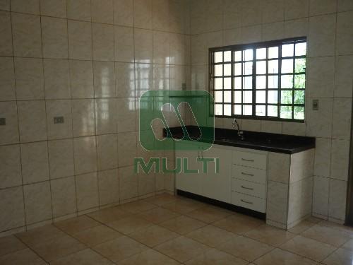 Casa à venda com 3 quartos, 200m² - Foto 8