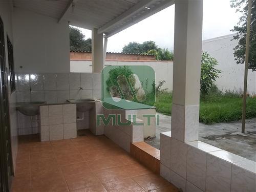 Casa à venda com 3 quartos, 200m² - Foto 24