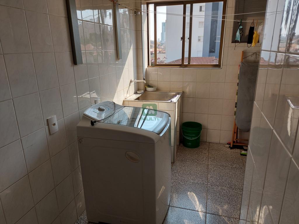 Apartamento à venda com 3 quartos, 130m² - Foto 8