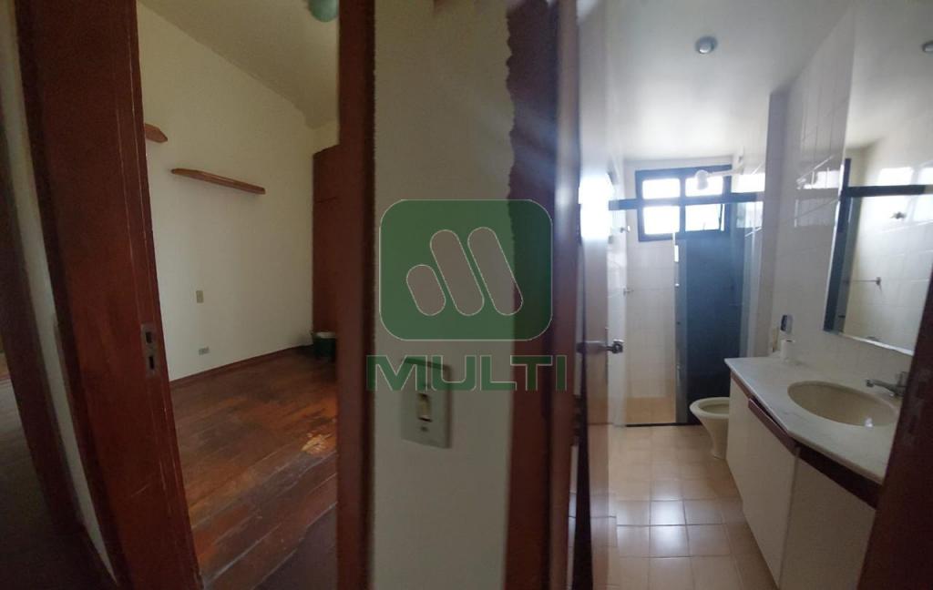 Apartamento à venda com 3 quartos, 100m² - Foto 7