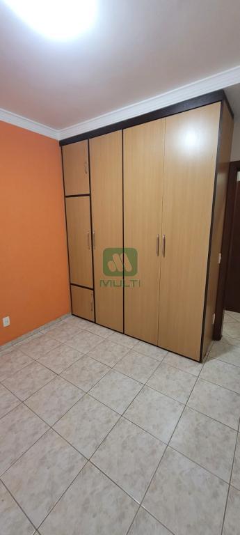 Apartamento à venda com 3 quartos, 115m² - Foto 11