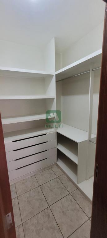 Apartamento à venda com 3 quartos, 115m² - Foto 25