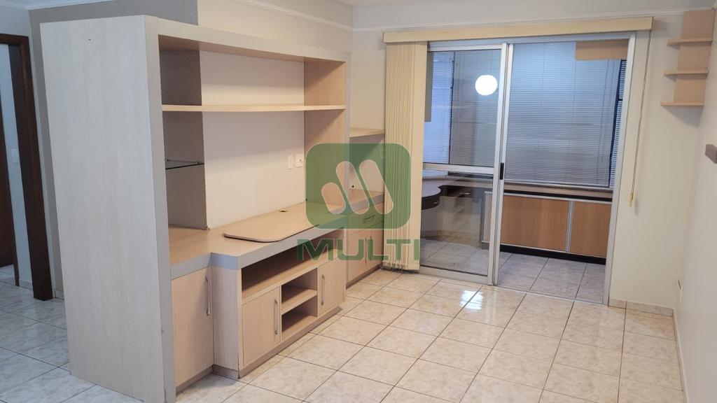 Apartamento à venda com 3 quartos, 115m² - Foto 26