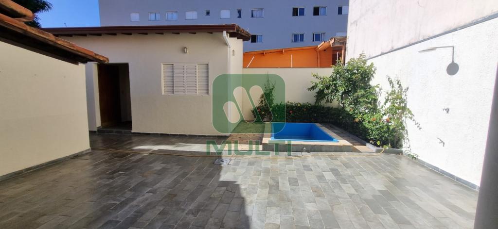 Casa à venda com 5 quartos, 296m² - Foto 20