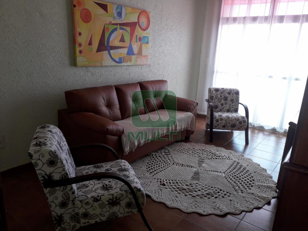 Apartamento à venda com 3 quartos, 177m² - Foto 1