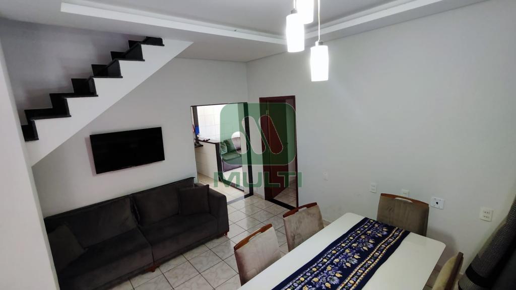 Apartamento à venda com 5 quartos, 224m² - Foto 2