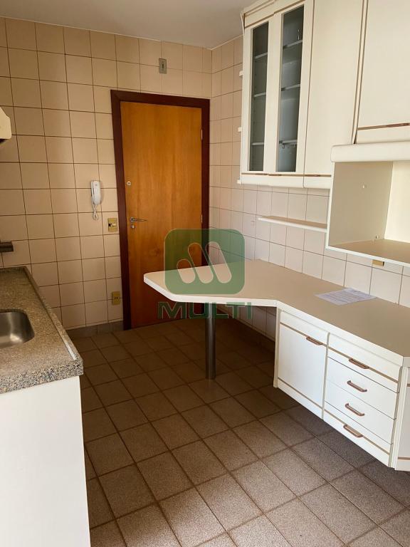 Apartamento à venda com 4 quartos, 132m² - Foto 5