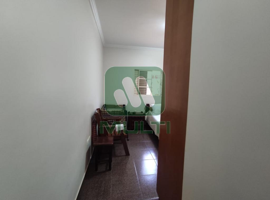 Casa à venda com 3 quartos, 280m² - Foto 13