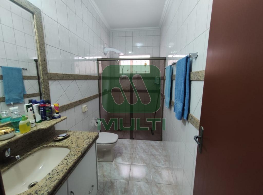 Casa à venda com 3 quartos, 280m² - Foto 14