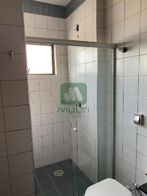 Apartamento à venda com 3 quartos, 130m² - Foto 11