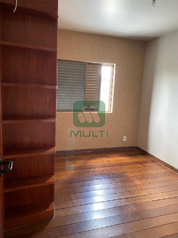 Apartamento à venda com 3 quartos, 130m² - Foto 24