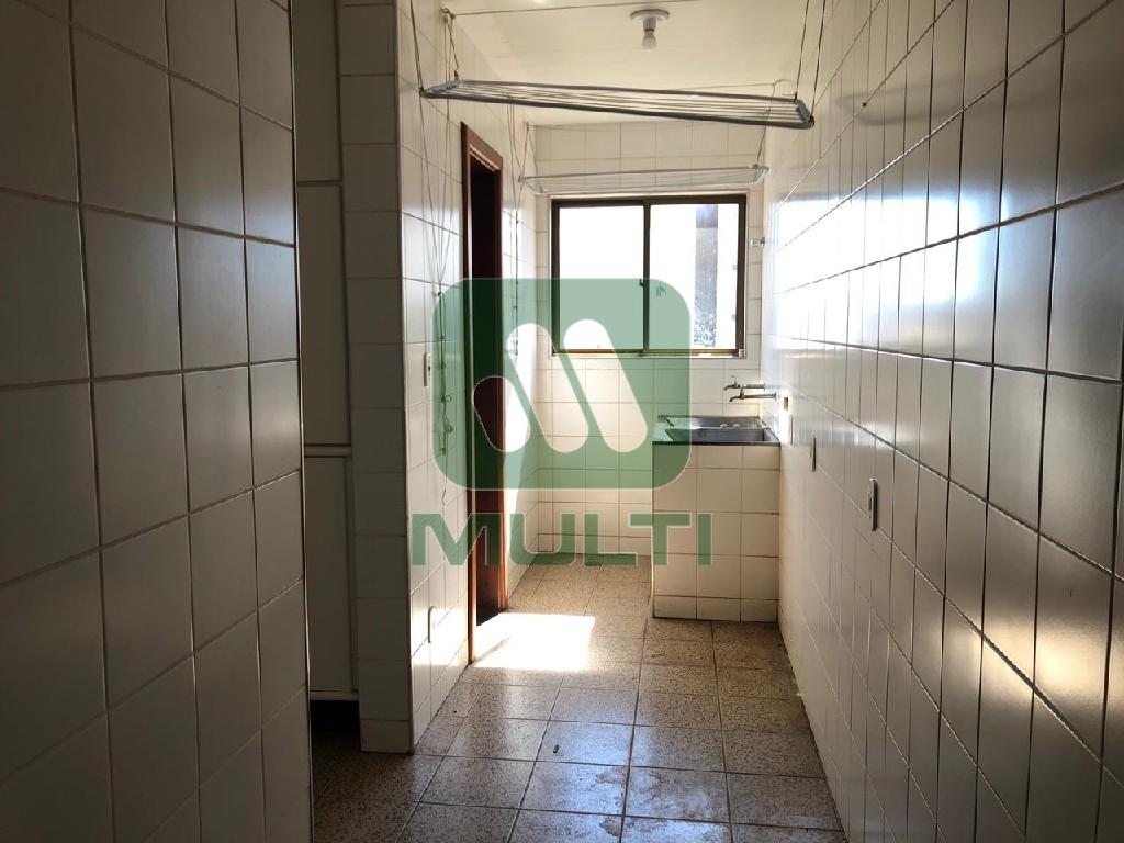 Apartamento à venda com 3 quartos, 130m² - Foto 34