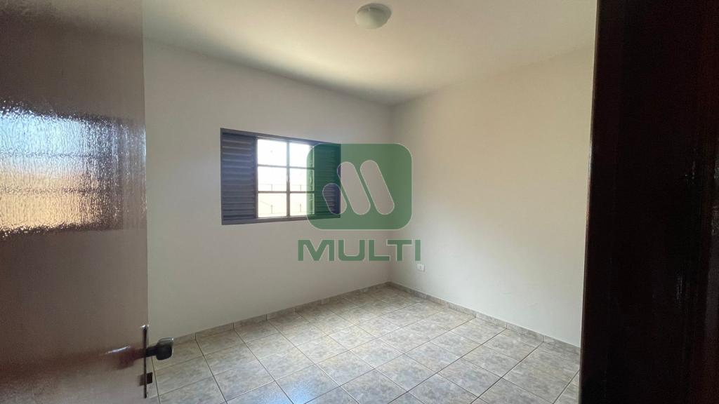 Casa à venda com 3 quartos, 199m² - Foto 21