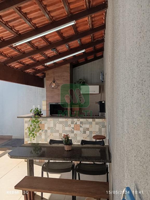 Casa à venda com 3 quartos, 125m² - Foto 10