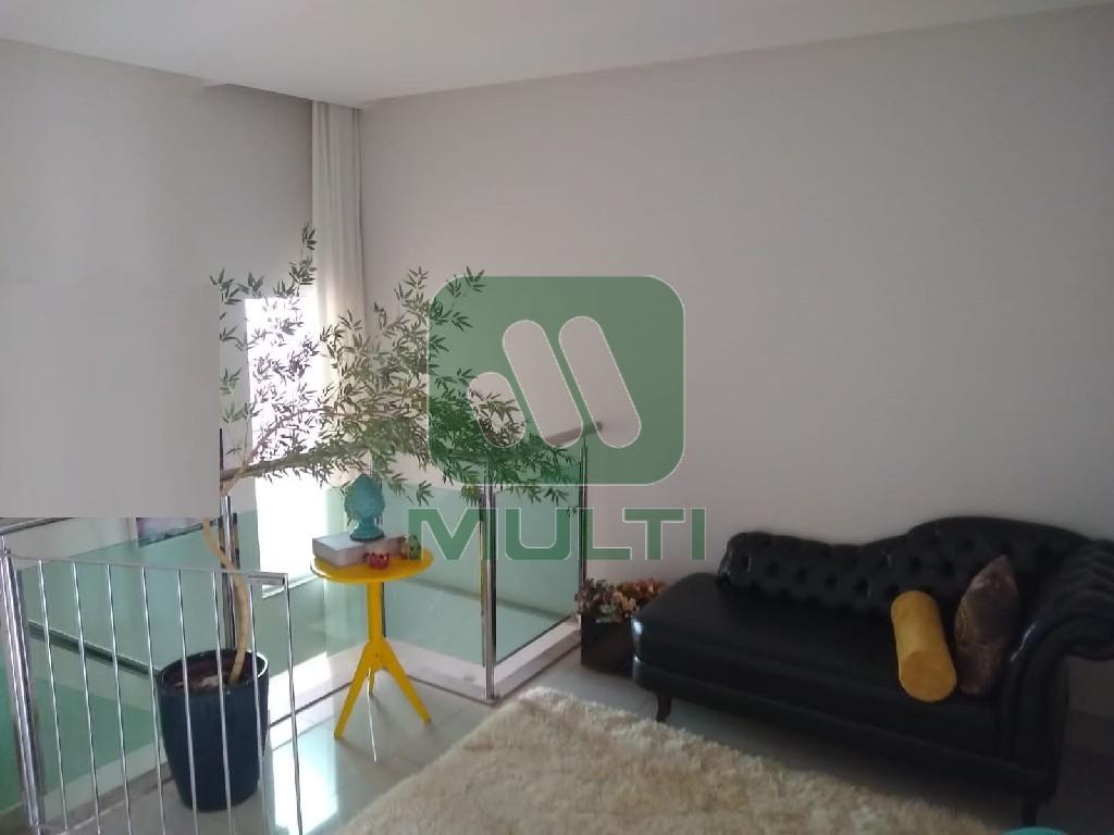 Casa à venda com 5 quartos, 277m² - Foto 12