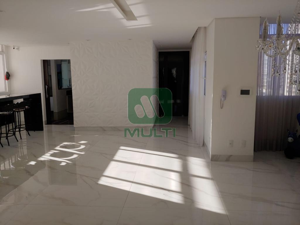 Apartamento à venda com 3 quartos, 166m² - Foto 6