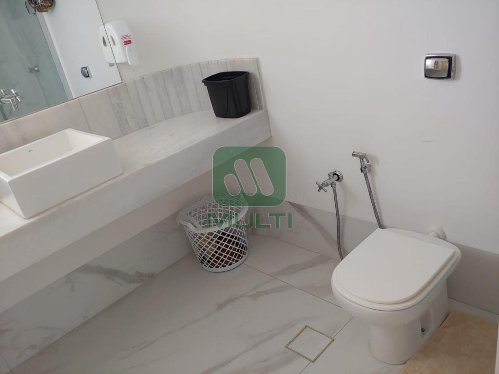 Apartamento à venda com 3 quartos, 166m² - Foto 21