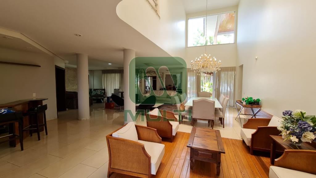 Casa à venda com 4 quartos, 620m² - Foto 10