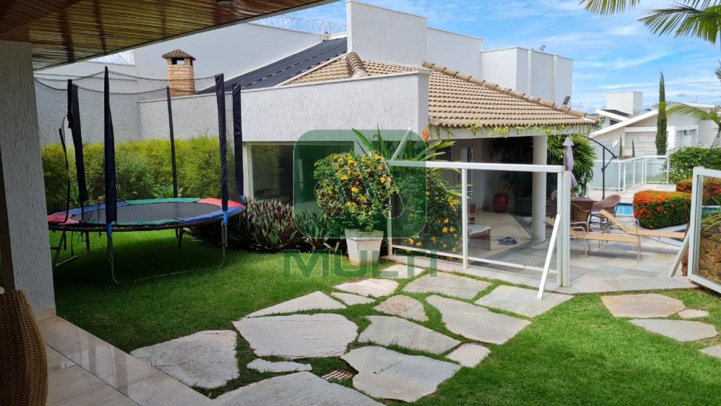 Casa à venda com 4 quartos, 620m² - Foto 14