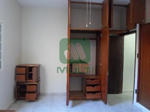 Casa à venda com 3 quartos, 196m² - Foto 17