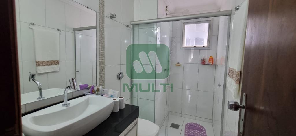 Apartamento à venda com 3 quartos, 85m² - Foto 4