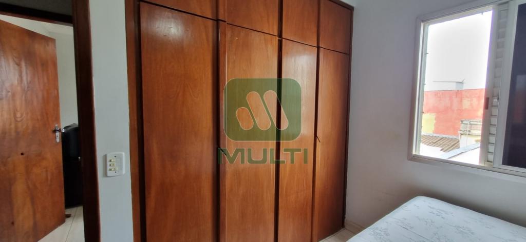 Apartamento à venda com 3 quartos, 85m² - Foto 11