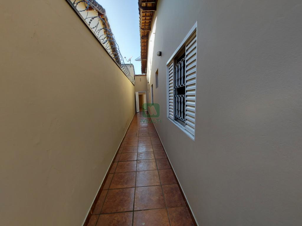 Casa à venda com 3 quartos, 170m² - Foto 14