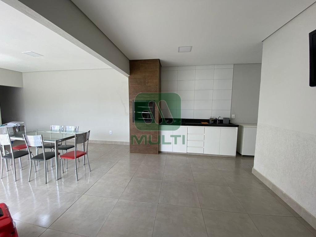 Casa à venda com 3 quartos, 190m² - Foto 9