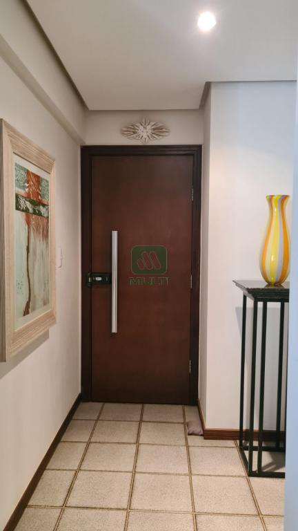 Apartamento à venda com 4 quartos, 190m² - Foto 15