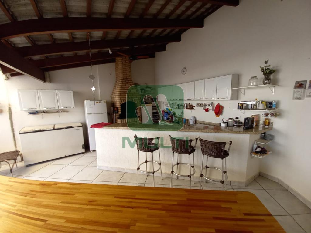 Casa à venda com 5 quartos, 830m² - Foto 11