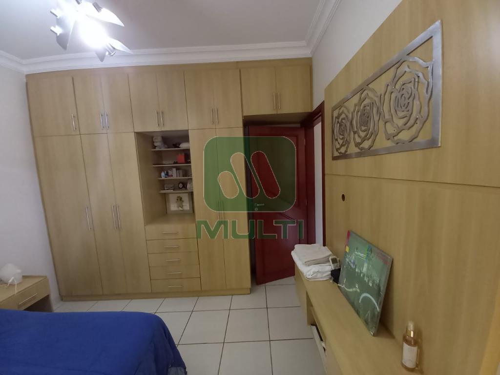 Casa à venda com 5 quartos, 830m² - Foto 12