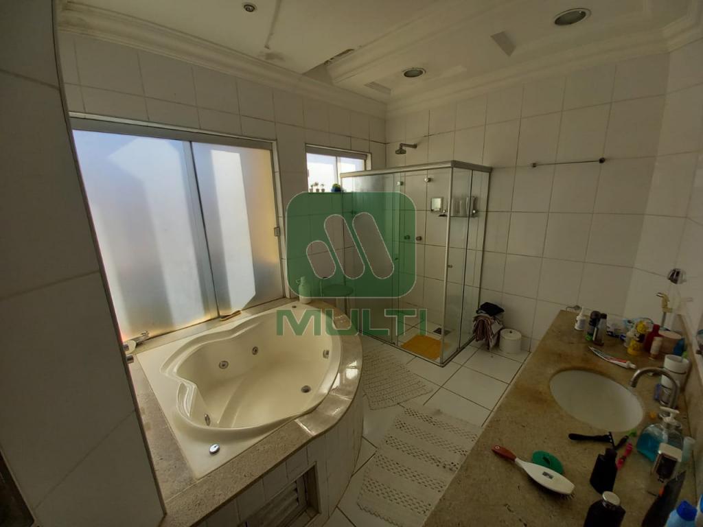 Casa à venda com 5 quartos, 830m² - Foto 18