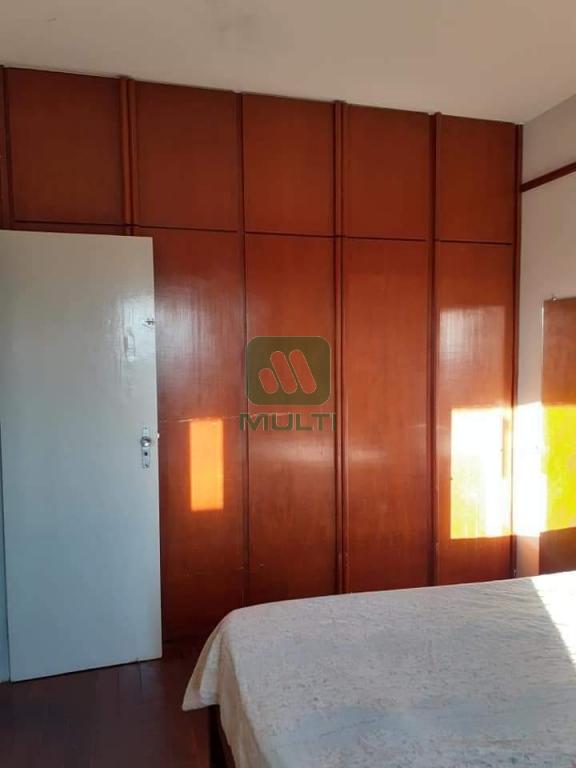 Apartamento à venda com 3 quartos, 112m² - Foto 6