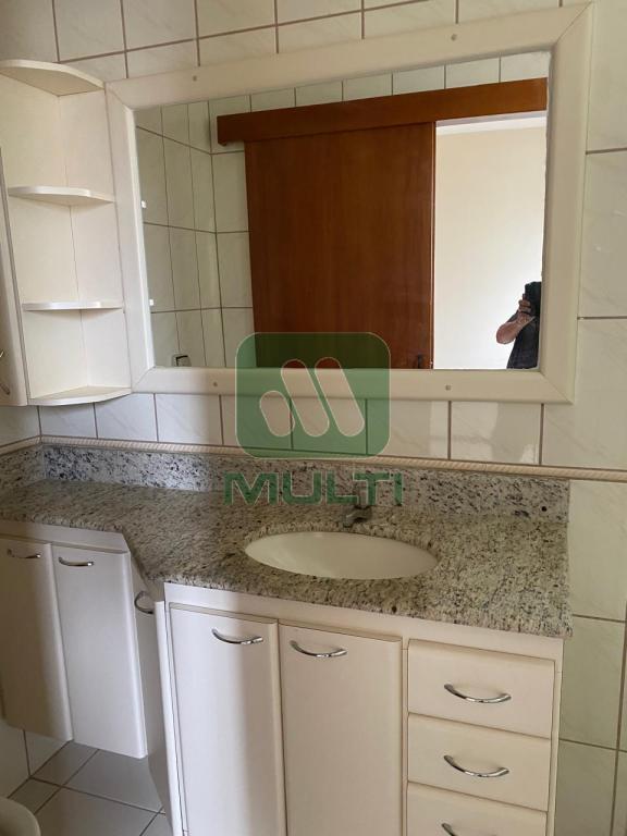 Apartamento à venda com 3 quartos, 95m² - Foto 3