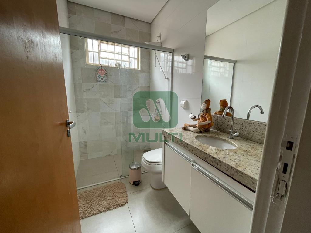 Casa à venda com 3 quartos, 190m² - Foto 5