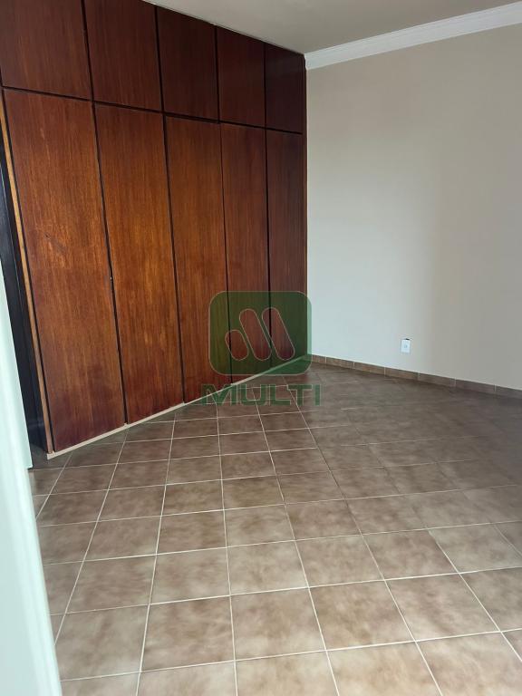 Apartamento à venda com 3 quartos, 145m² - Foto 23