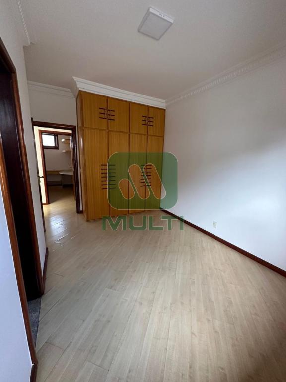 Casa à venda com 5 quartos, 400m² - Foto 20