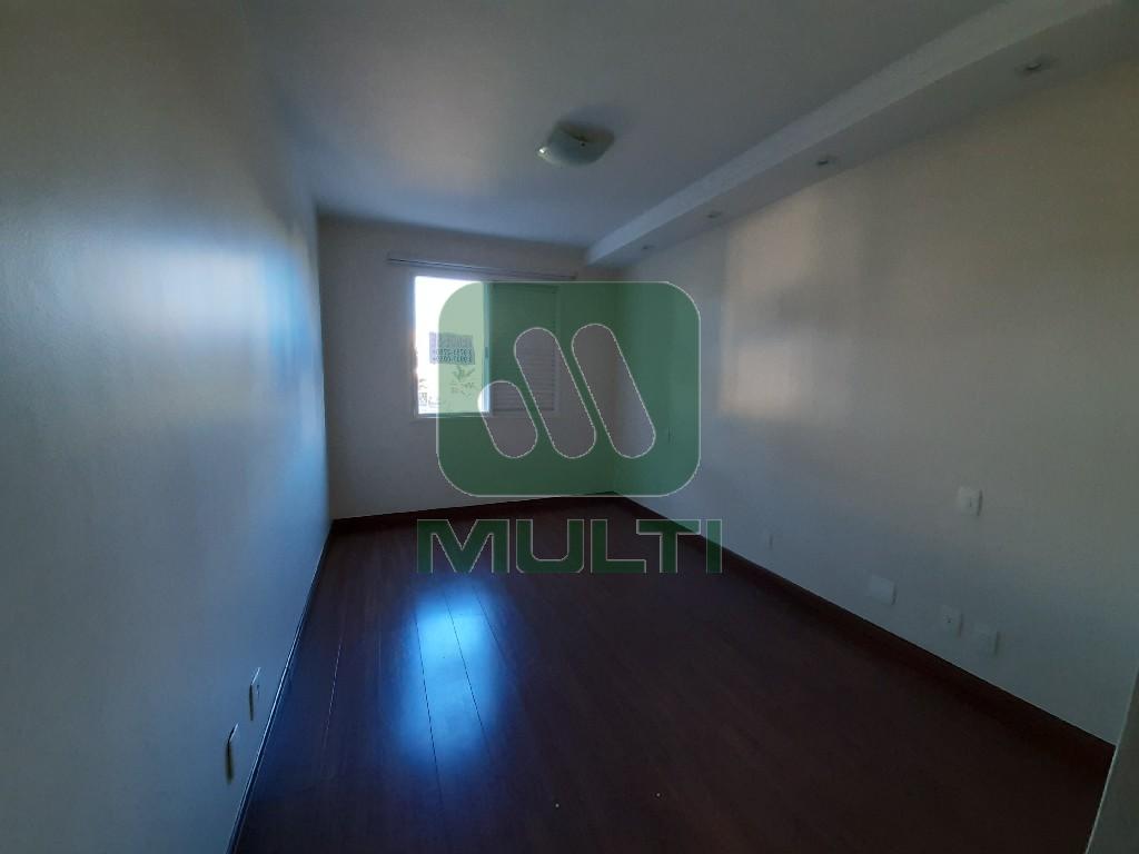 Apartamento à venda com 3 quartos, 189m² - Foto 16