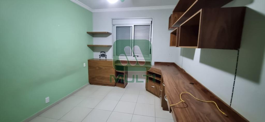 Apartamento à venda com 3 quartos, 160m² - Foto 12