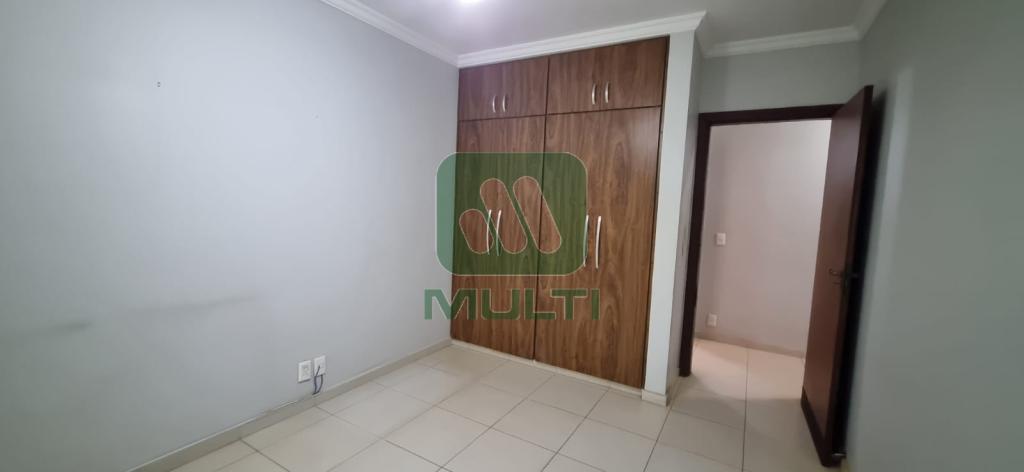 Apartamento à venda com 3 quartos, 160m² - Foto 15