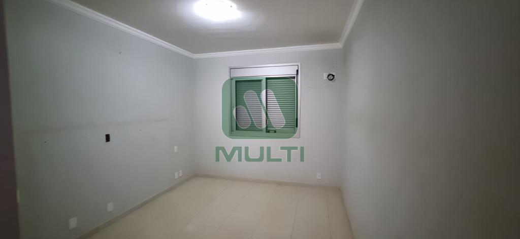 Apartamento à venda com 3 quartos, 160m² - Foto 16