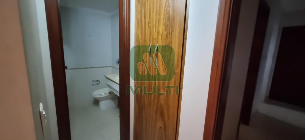 Apartamento à venda com 3 quartos, 160m² - Foto 20