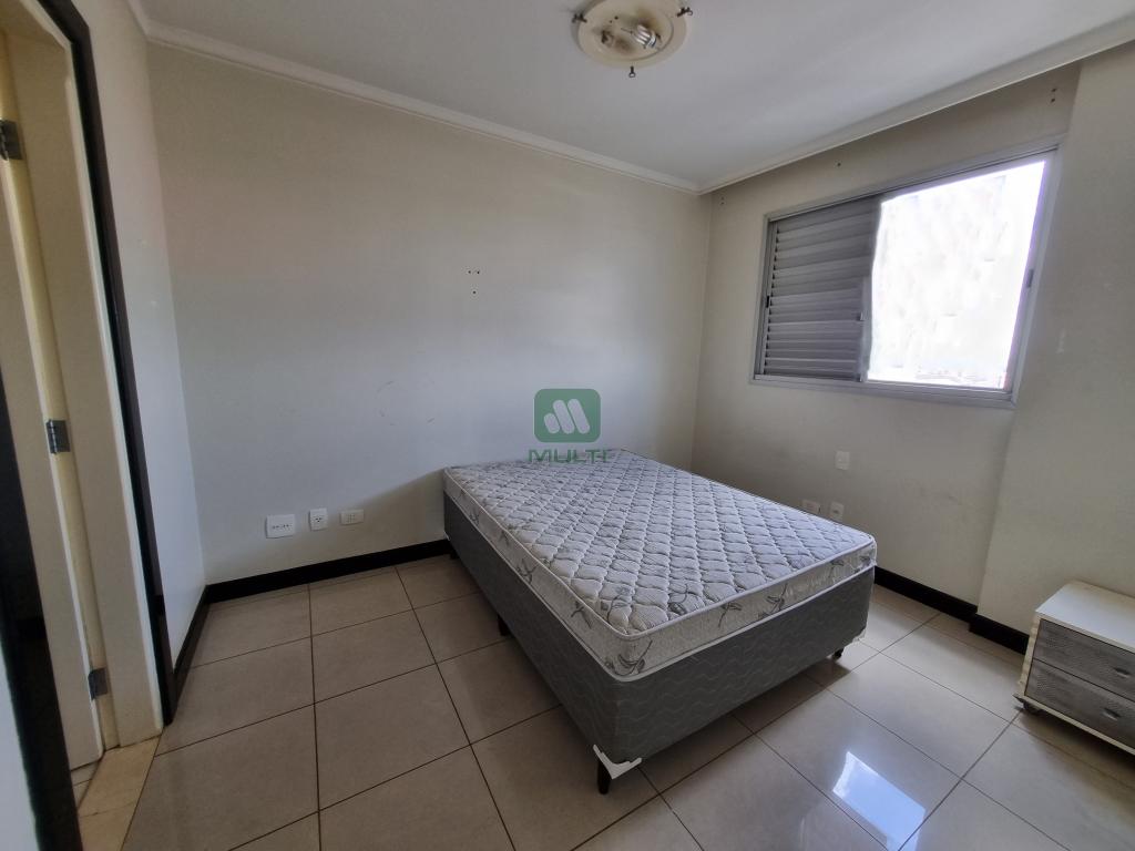 Apartamento à venda com 2 quartos, 107m² - Foto 10