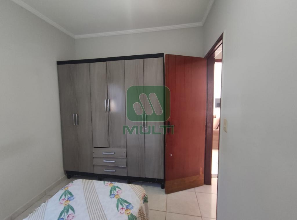 Casa à venda com 3 quartos, 99m² - Foto 15