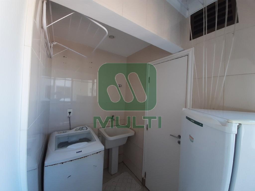 Apartamento à venda com 3 quartos, 140m² - Foto 18