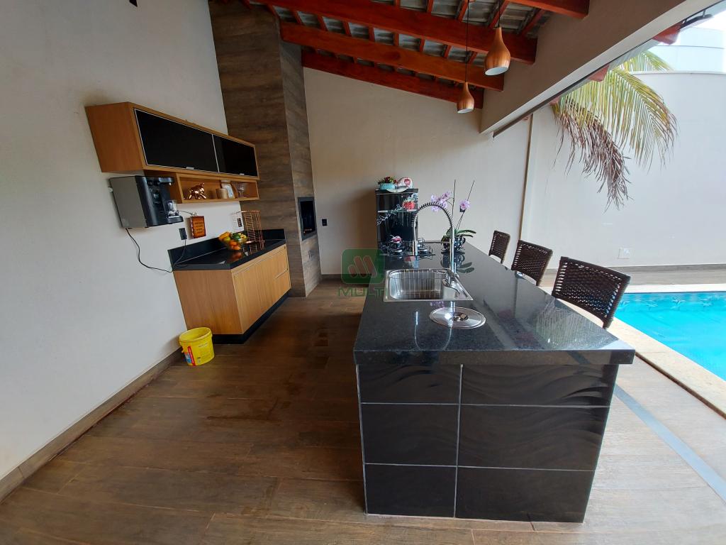 Casa de Condomínio à venda com 3 quartos, 239m² - Foto 15