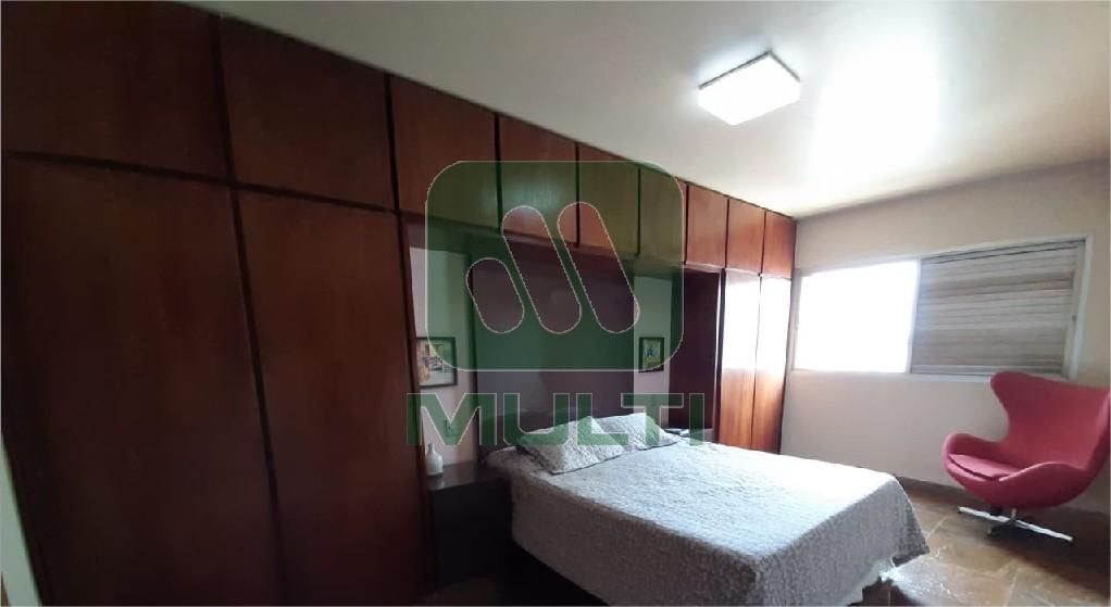 Apartamento à venda com 4 quartos, 230m² - Foto 7