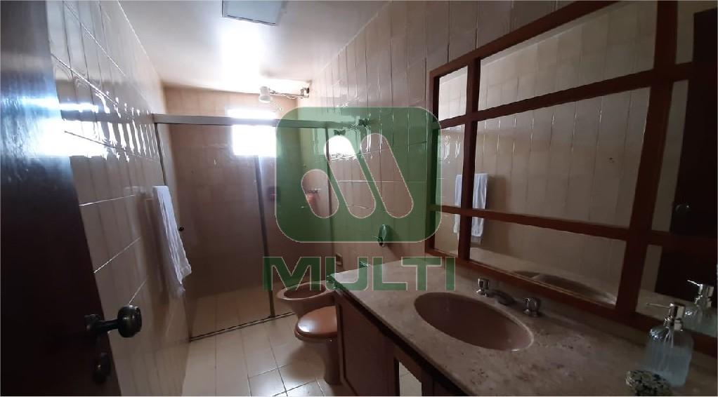 Apartamento à venda com 4 quartos, 230m² - Foto 8