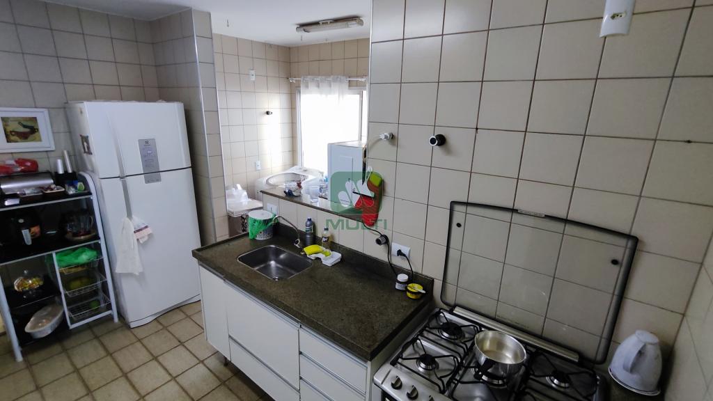 Apartamento à venda com 4 quartos, 130m² - Foto 6